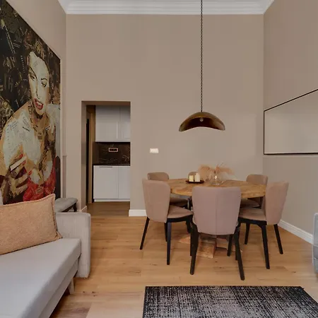 Rome City Center Apartment II-2